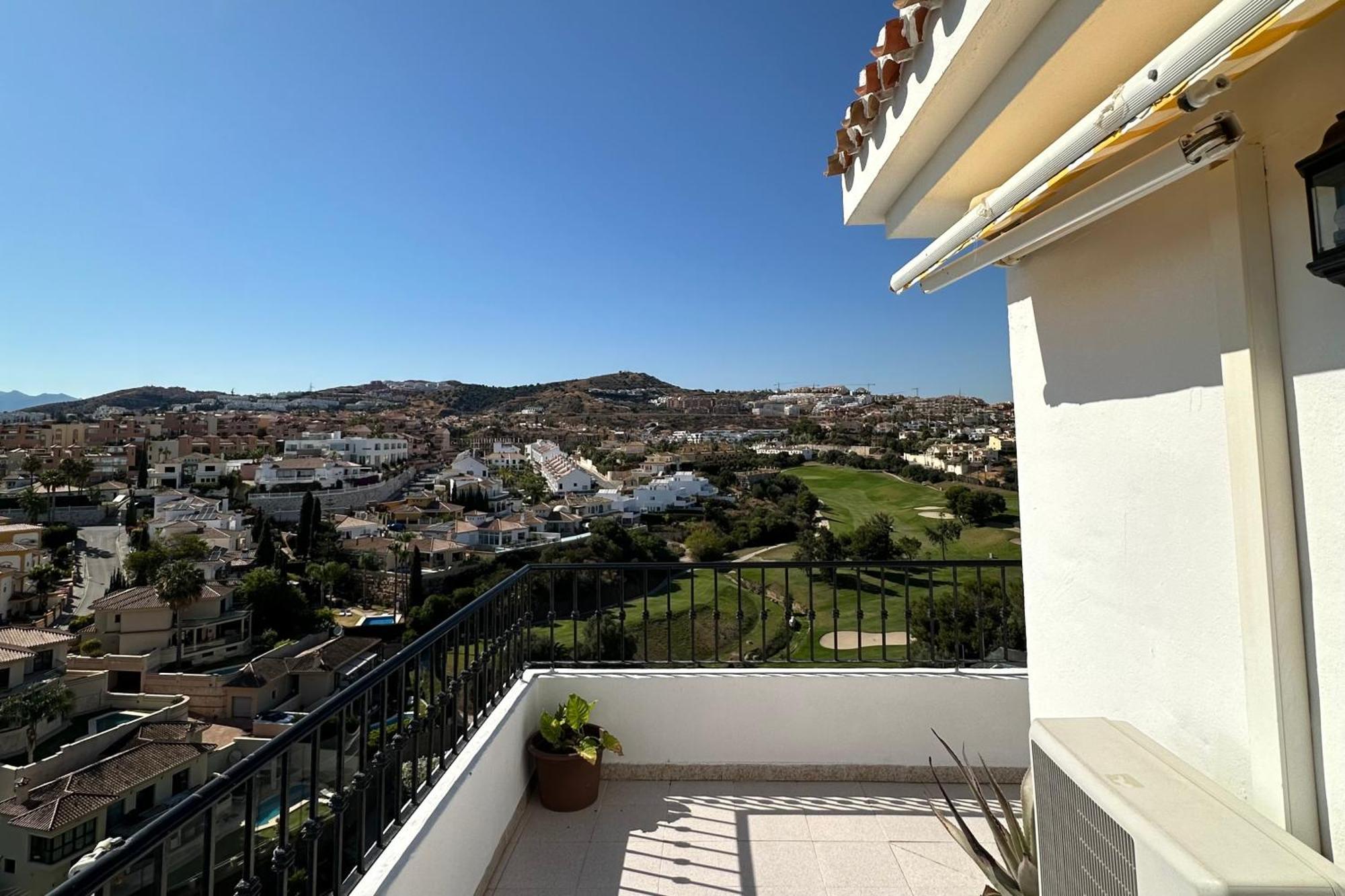 Luminoso Atico Duplex Con Vistas Al Mar Apartment Malaga Exterior photo